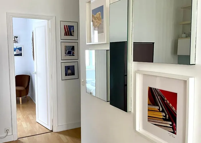 Appartement A Cote De La Plage Avec Balcon Filant