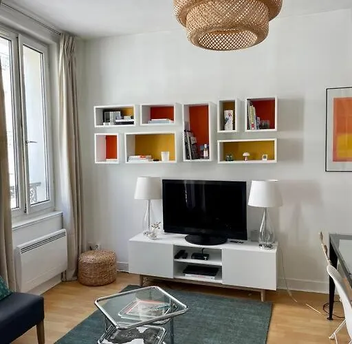 Appartement A Cote De La Plage Avec Balcon Filant